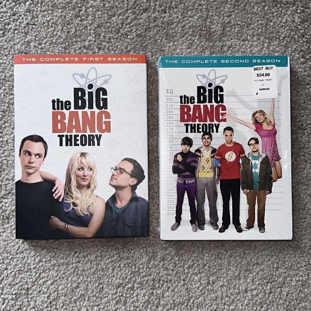 🌸HP🌸Warner Bros. “Big Bang Theory” First and Second Seasons DVDs!